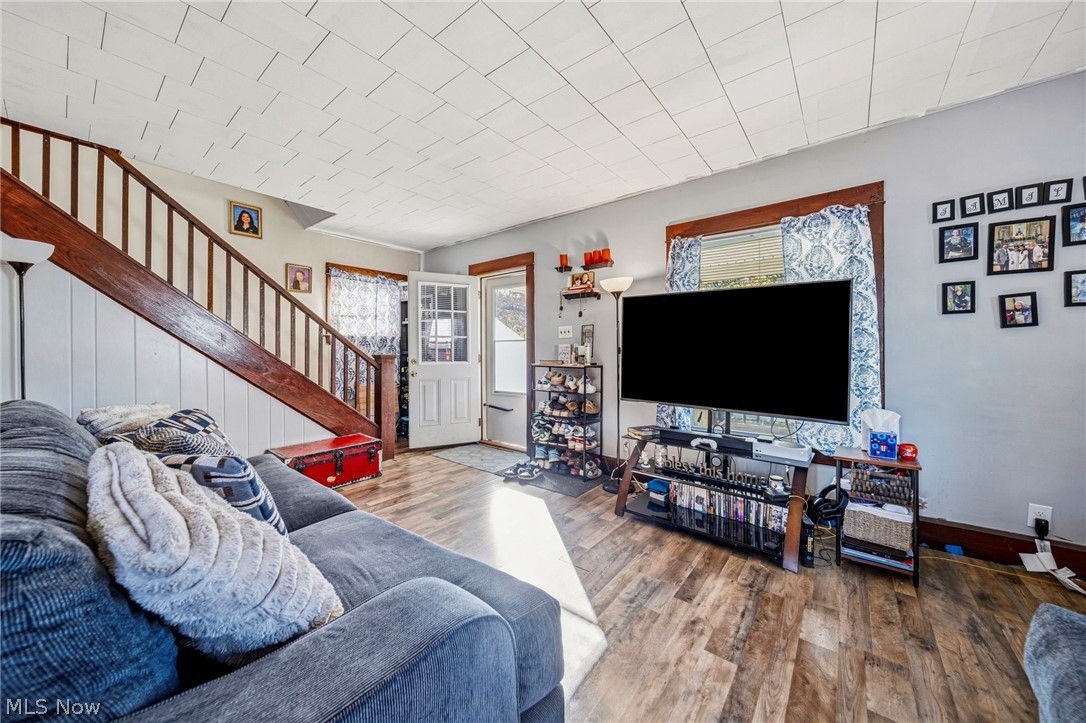 1619 E 48th Street Ashtabula OH 44004
