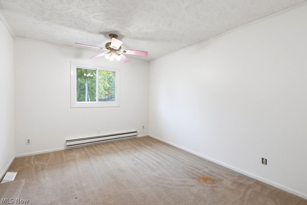 11276 Guinevere Drive Newbury OH 44065