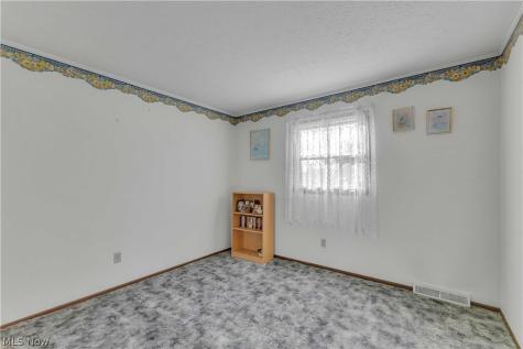 563 N Carpenter Road Brunswick OH 44212