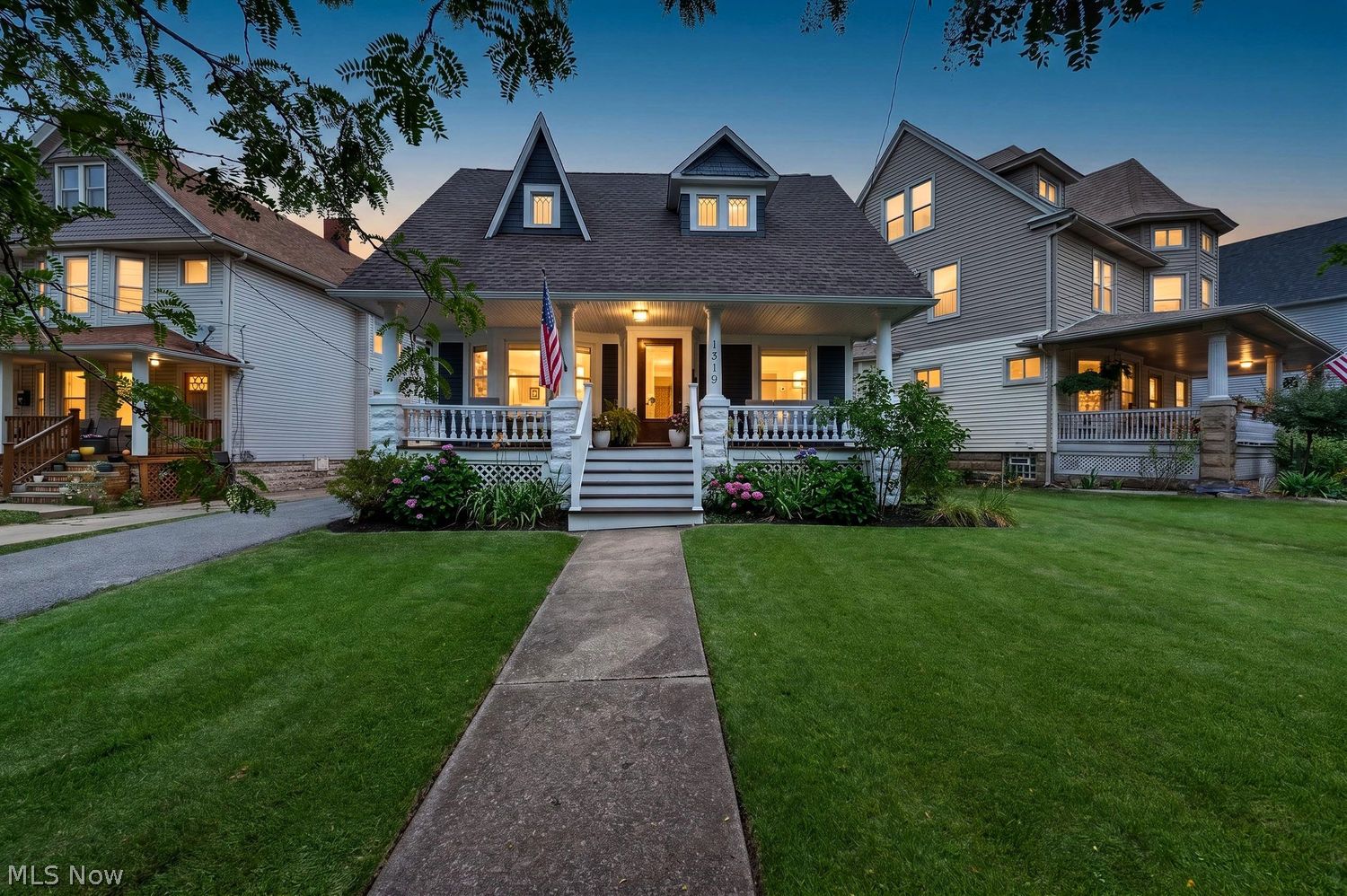 1319 Edanola Avenue Lakewood OH 44107