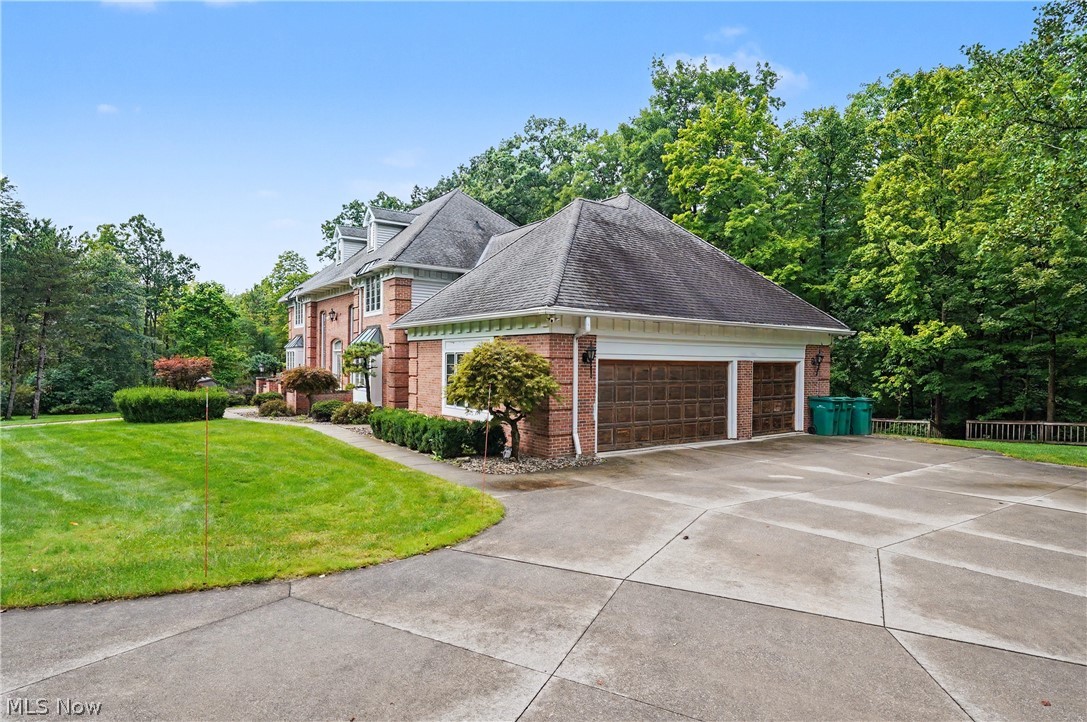 1295 Connecticut Woods Drive Hudson OH 44236