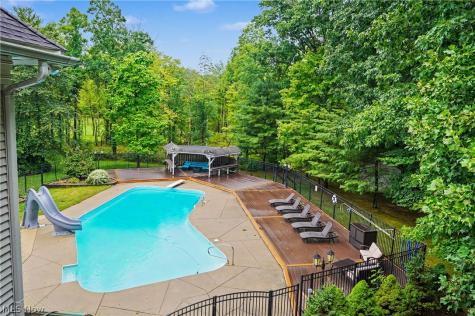 1295 Connecticut Woods Drive Hudson OH 44236