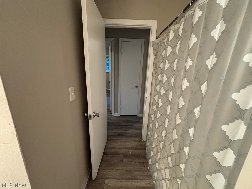 2426 Montgomery Avenue NW Warren OH 44485