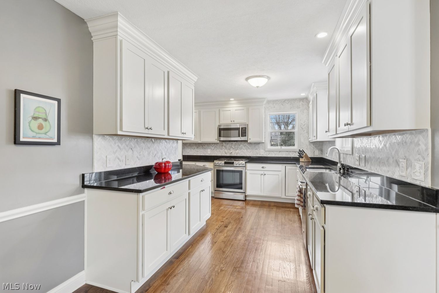 128 Harvey Parkway Avon Lake OH 44012