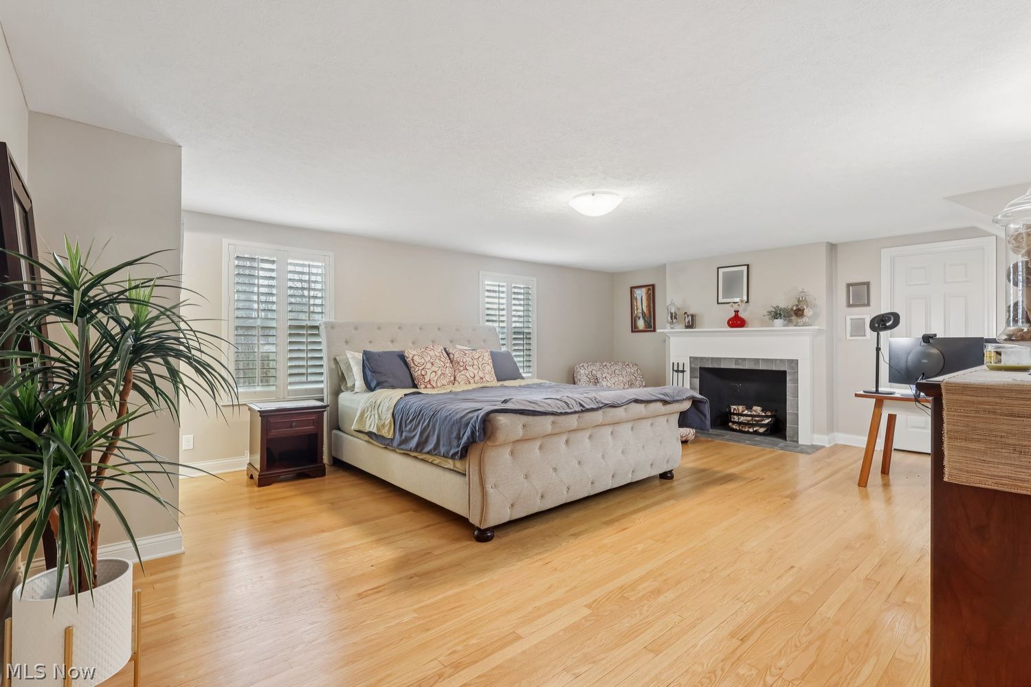 128 Harvey Parkway Avon Lake OH 44012