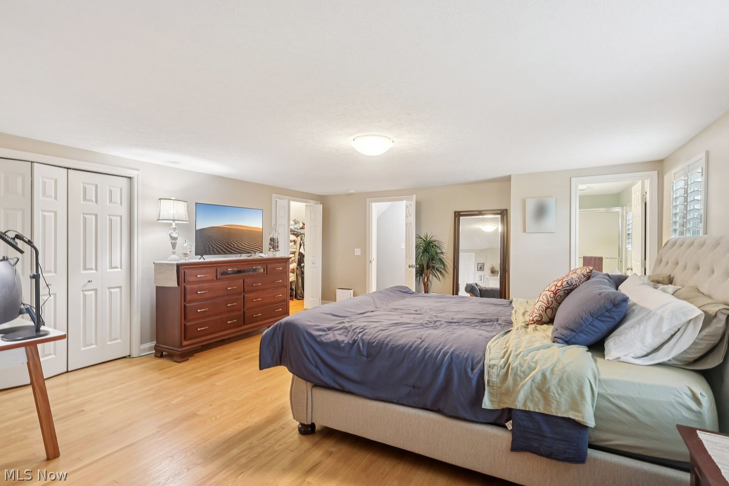 128 Harvey Parkway Avon Lake OH 44012