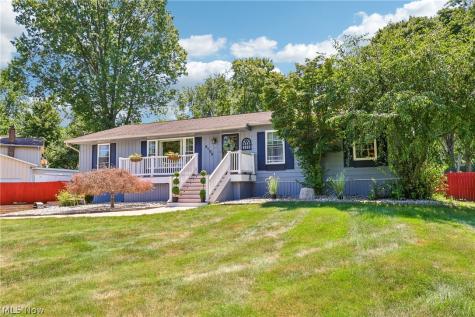 6109 N Oval Road Clinton OH 44216