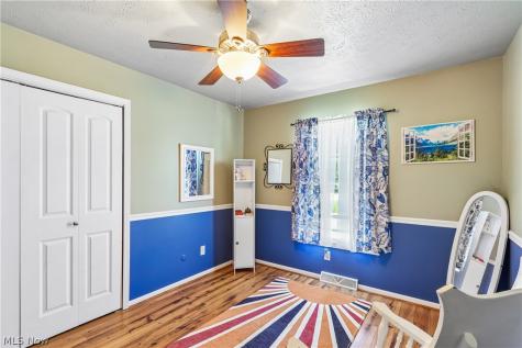 6109 N Oval Road Clinton OH 44216