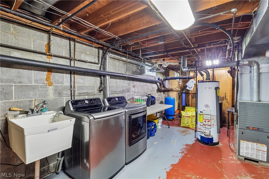 6109 N Oval Road Clinton OH 44216