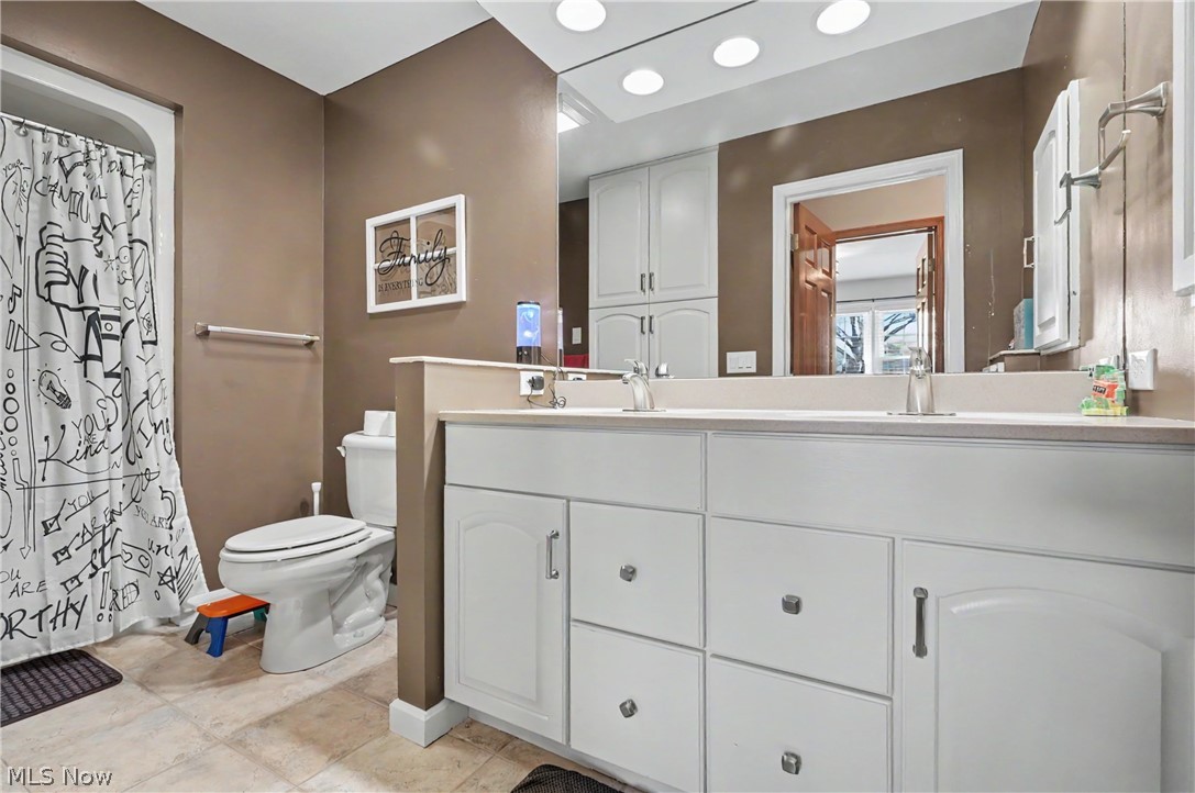 350 Ingram Drive Boardman OH 44512