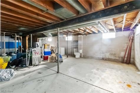 1921 W 30th Street Lorain OH 44052