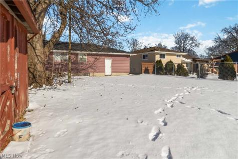 1921 W 30th Street Lorain OH 44052
