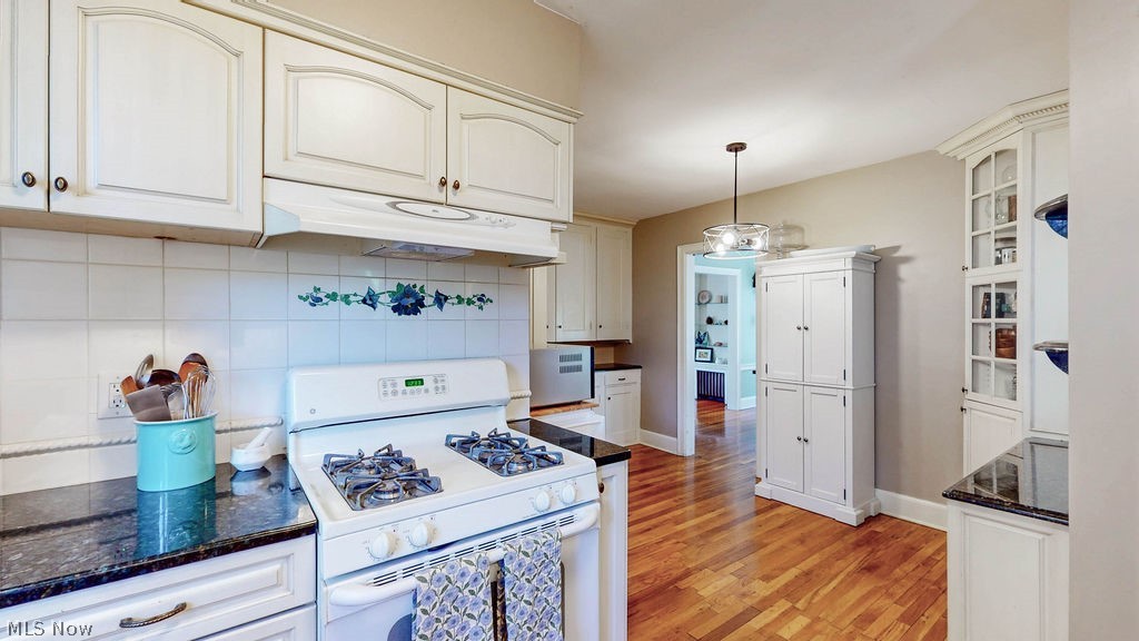 3332 Braemar Road Shaker Heights OH 44120