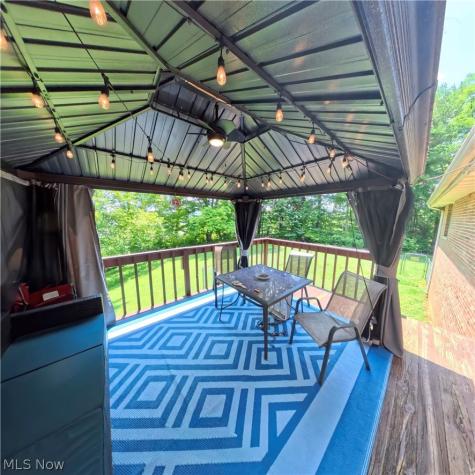 112 Berry Lane Marietta OH 45750