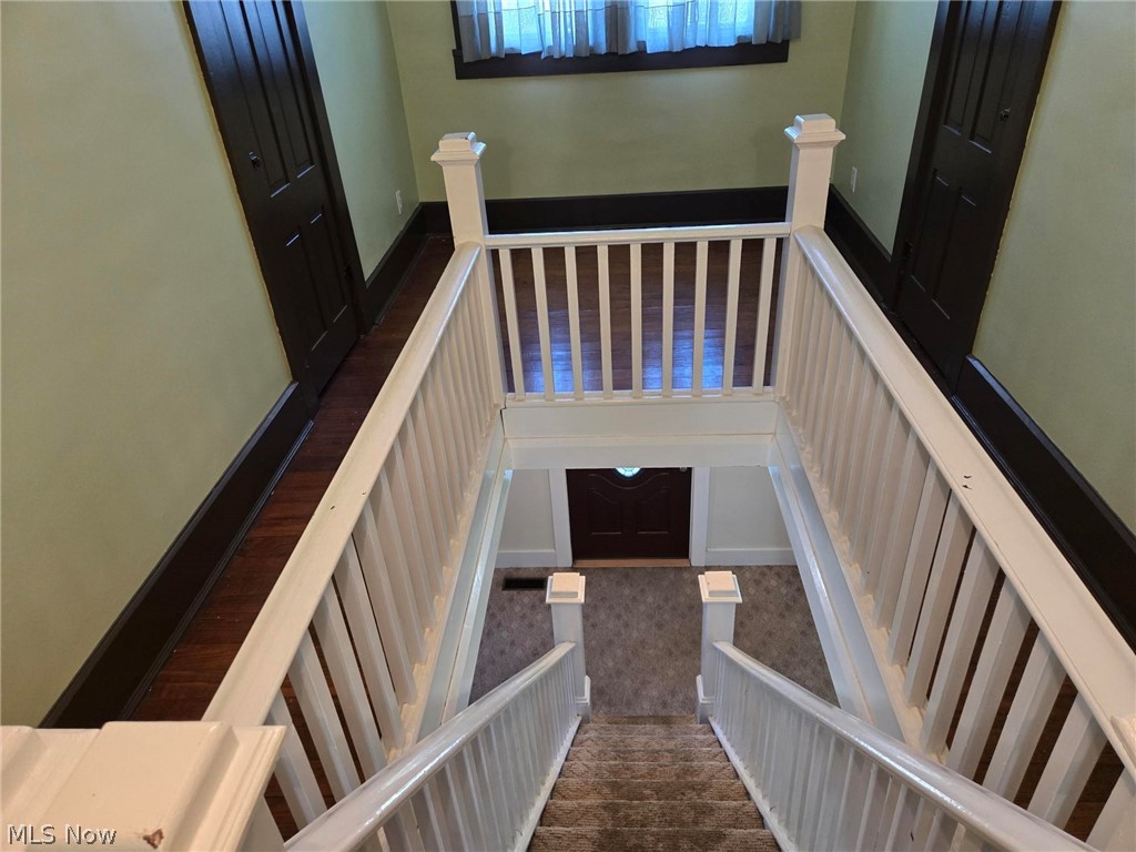 763 E Main Street Mcconnelsville OH 43756
