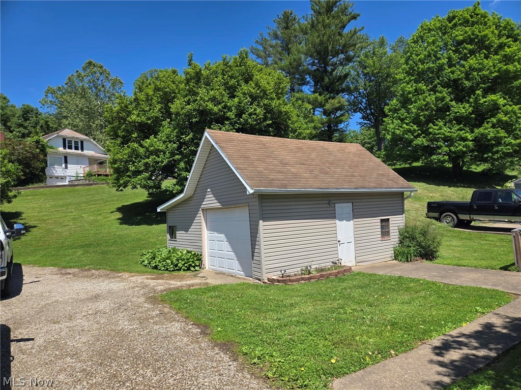 763 E Main Street Mcconnelsville OH 43756
