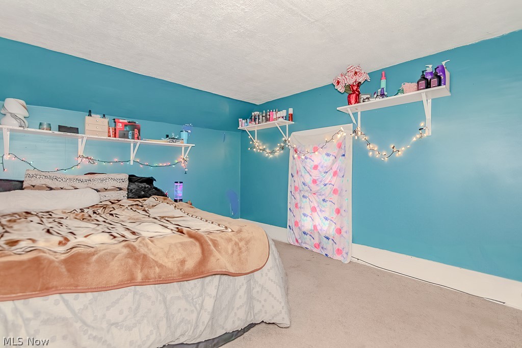 107 North Avenue W Geneva OH 44041