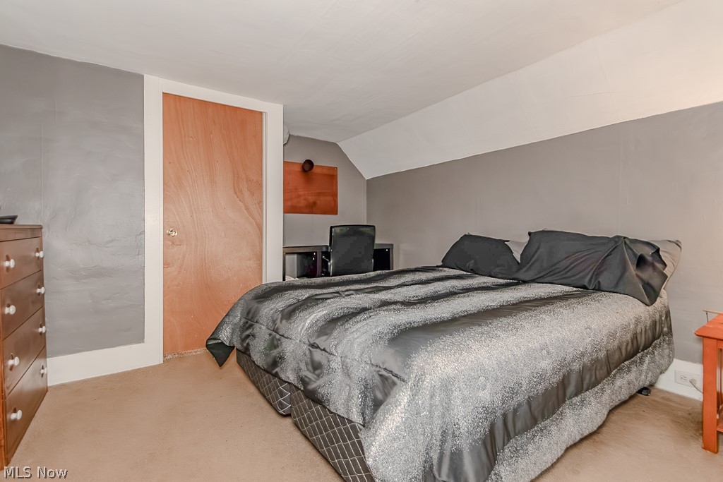 107 North Avenue W Geneva OH 44041