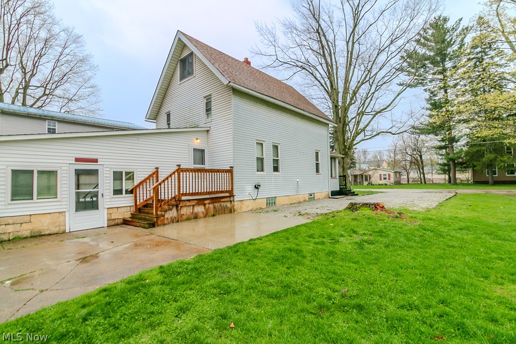 107 North Avenue W Geneva OH 44041