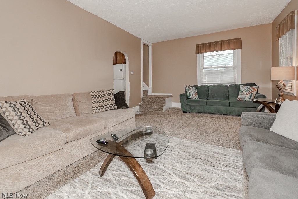 107 North Avenue W Geneva OH 44041