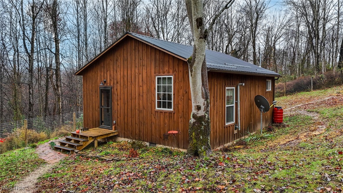 169 Kinderhook Ridge Road Newport OH 45768