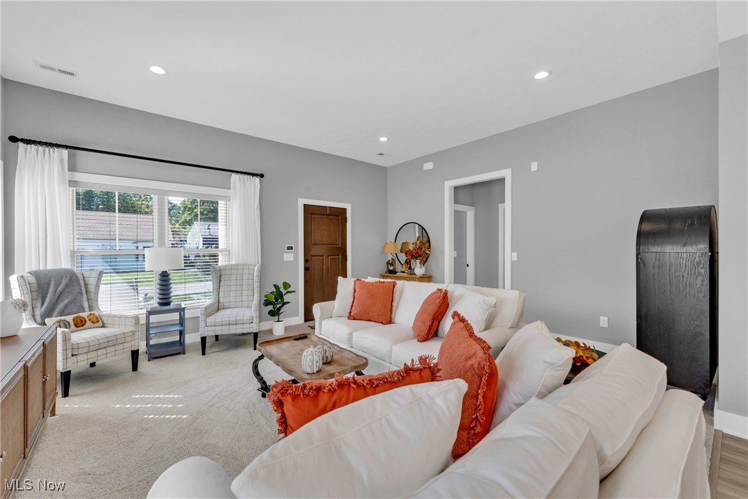 205 Sunset Road Avon Lake OH 44012