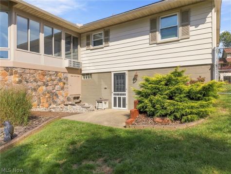 1805 Woodruff Avenue NW Massillon OH 44647