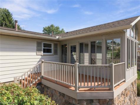 1805 Woodruff Avenue NW Massillon OH 44647