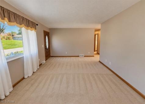 1805 Woodruff Avenue NW Massillon OH 44647