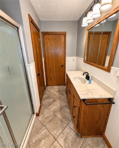 1805 Woodruff Avenue NW Massillon OH 44647