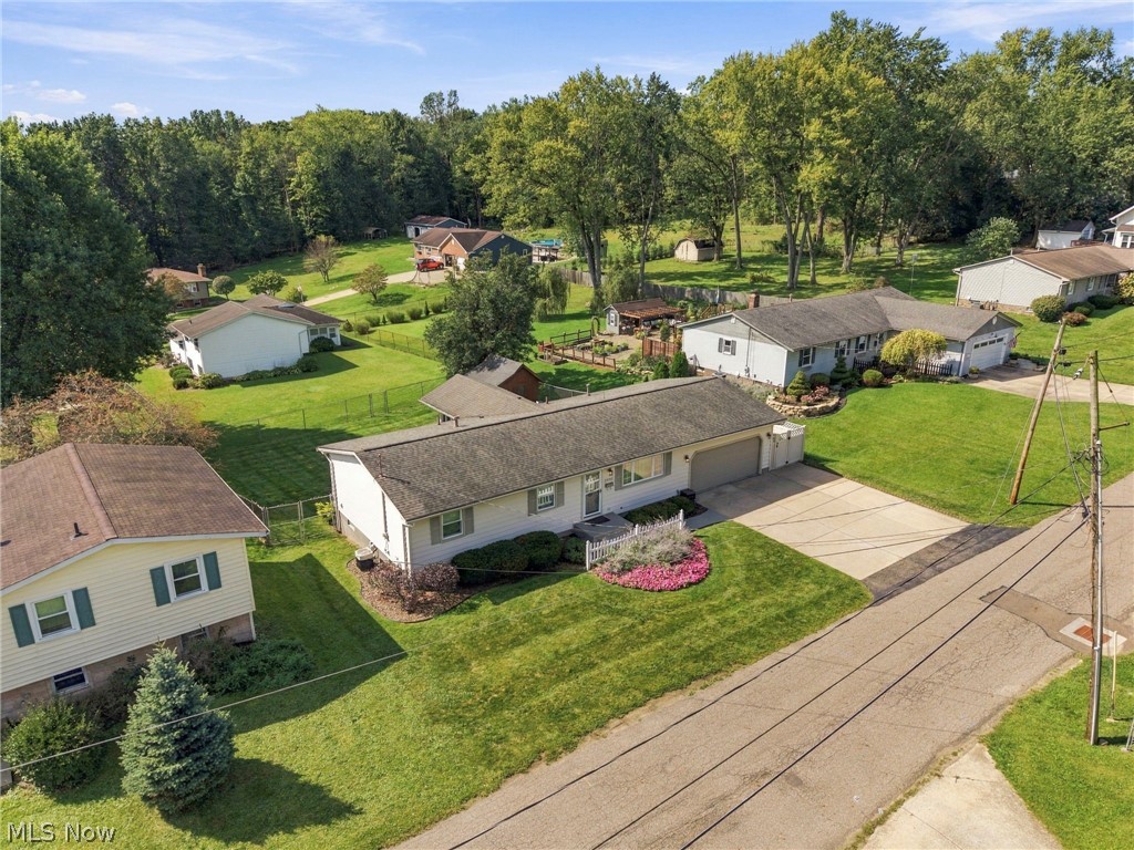 1805 Woodruff Avenue NW Massillon OH 44647