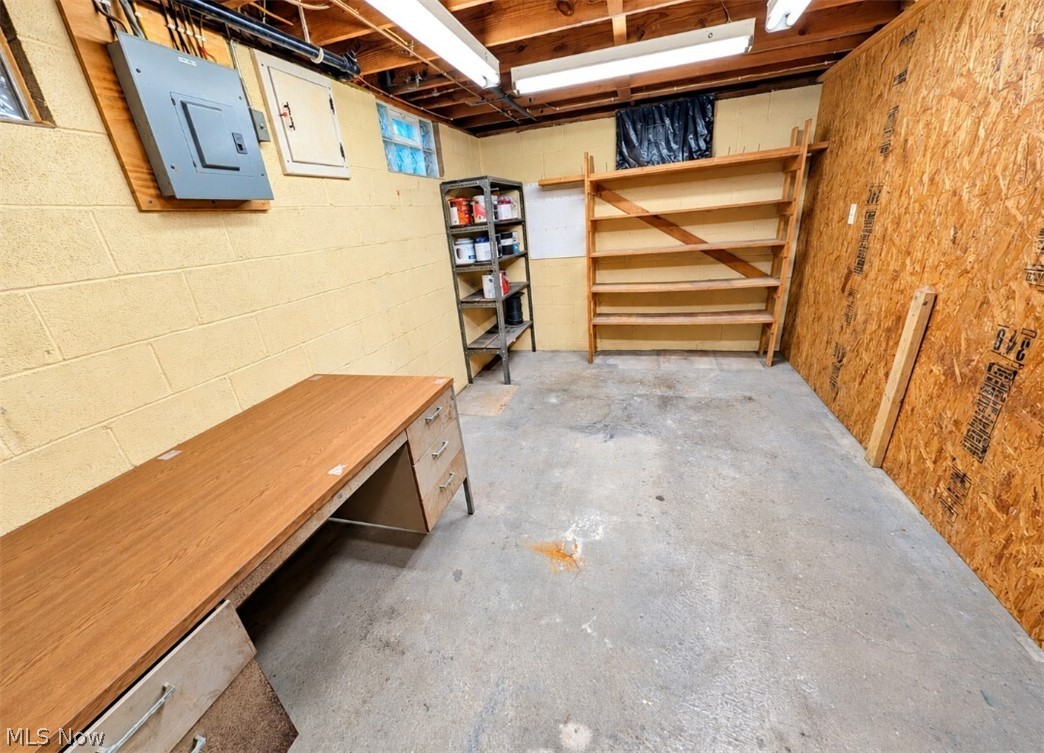 1805 Woodruff Avenue NW Massillon OH 44647