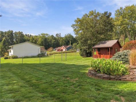 1805 Woodruff Avenue NW Massillon OH 44647