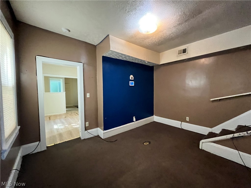 2164 W 45th Street Cleveland OH 44102