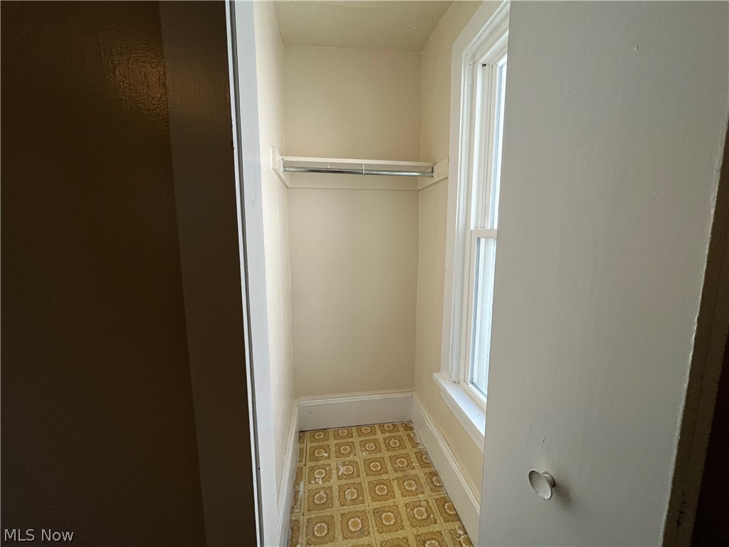 2164 W 45th Street Cleveland OH 44102