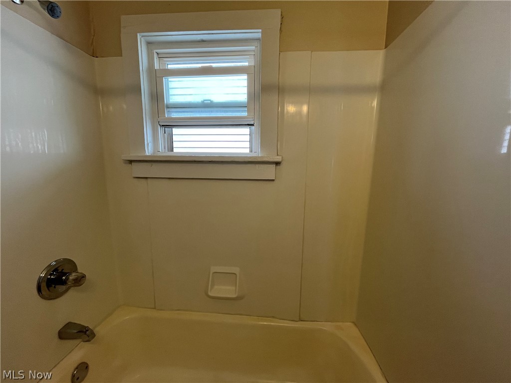 2164 W 45th Street Cleveland OH 44102