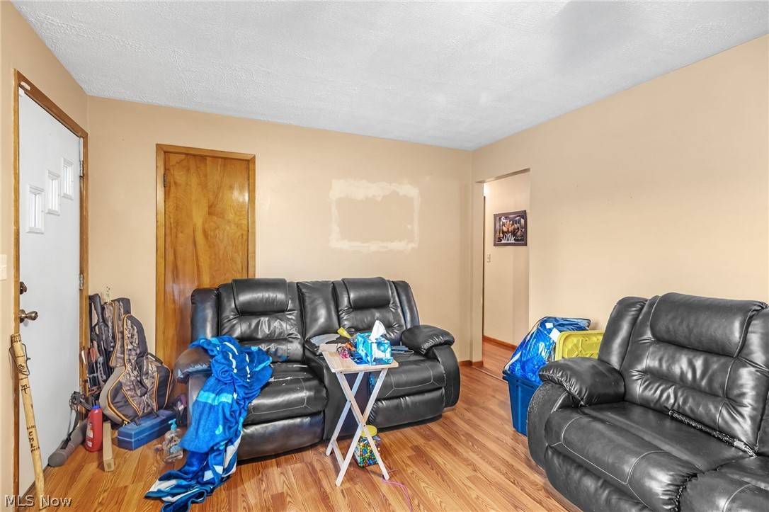 344 Rice Avenue NE Canton OH 44704