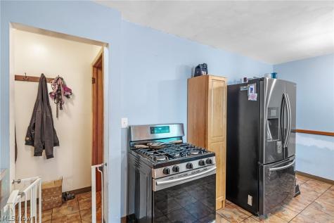 344 Rice Avenue NE Canton OH 44704