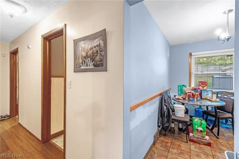 344 Rice Avenue NE Canton OH 44704