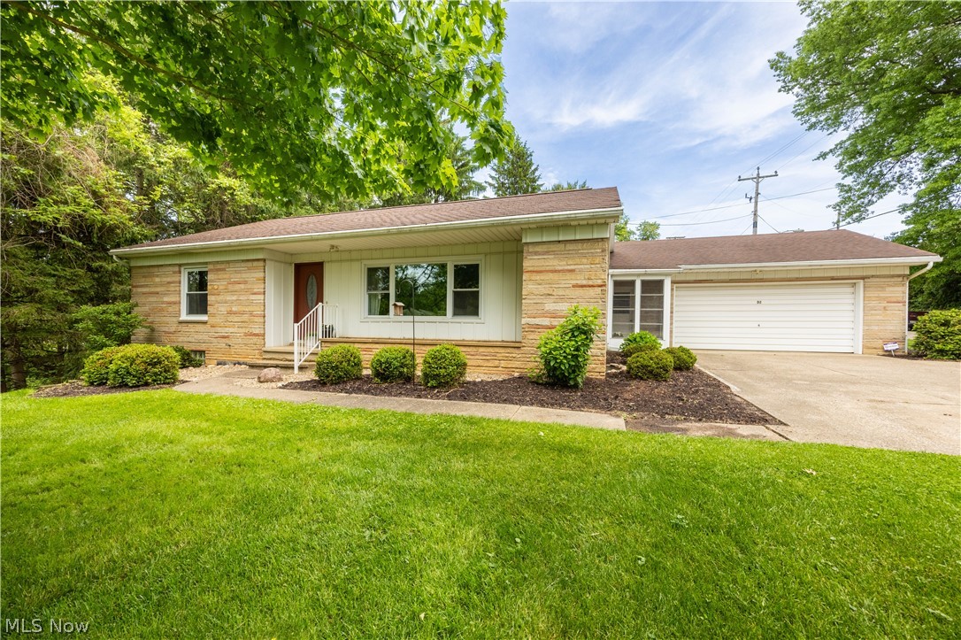 32 Lakeview Drive Millersburg OH 44654