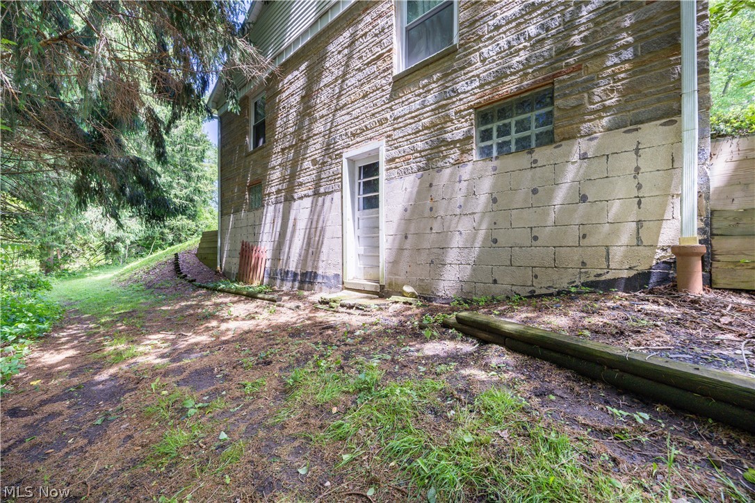 32 Lakeview Drive Millersburg OH 44654