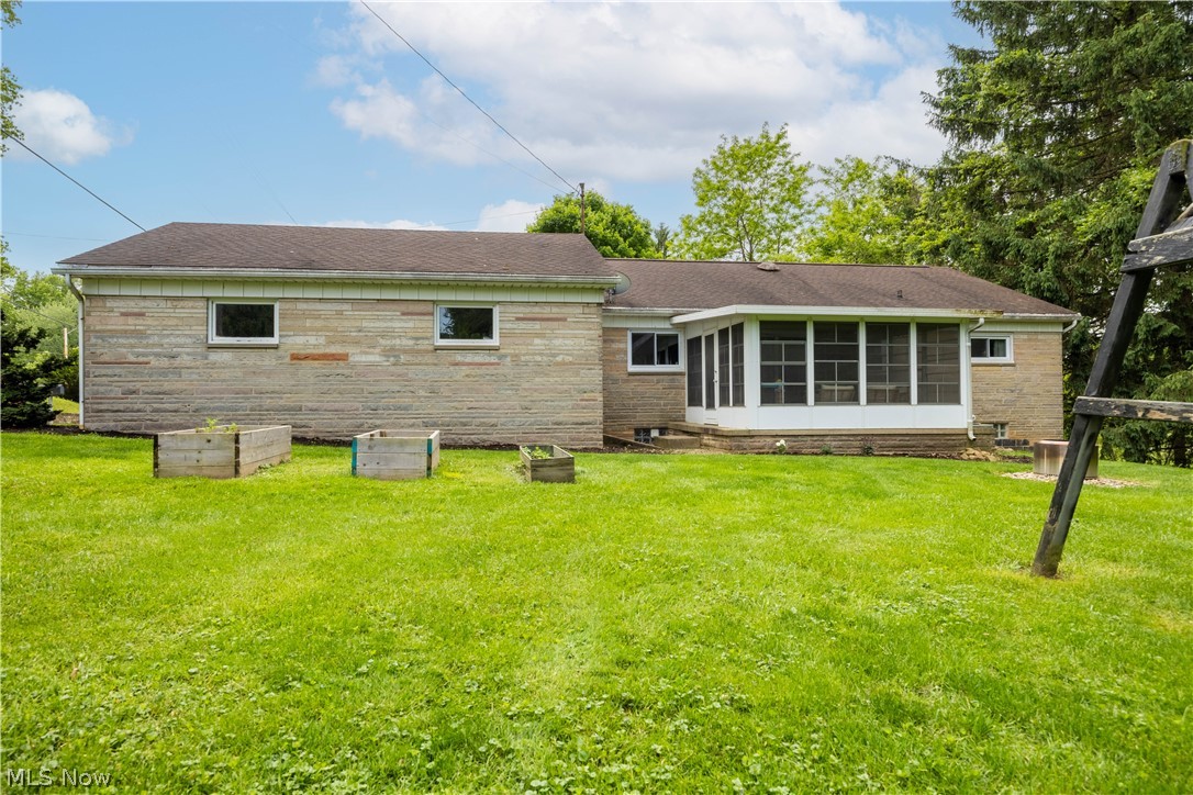 32 Lakeview Drive Millersburg OH 44654