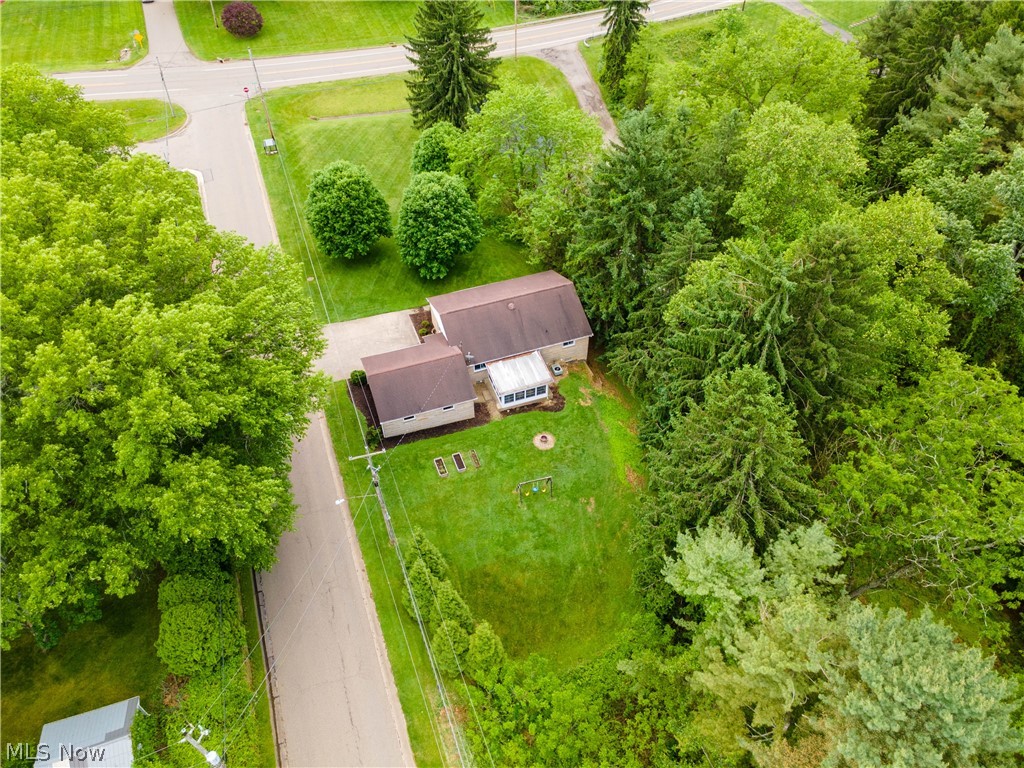 32 Lakeview Drive Millersburg OH 44654