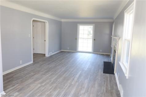 3630 Fenley Road Cleveland Heights OH 44121