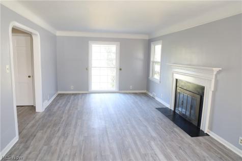 3630 Fenley Road Cleveland Heights OH 44121