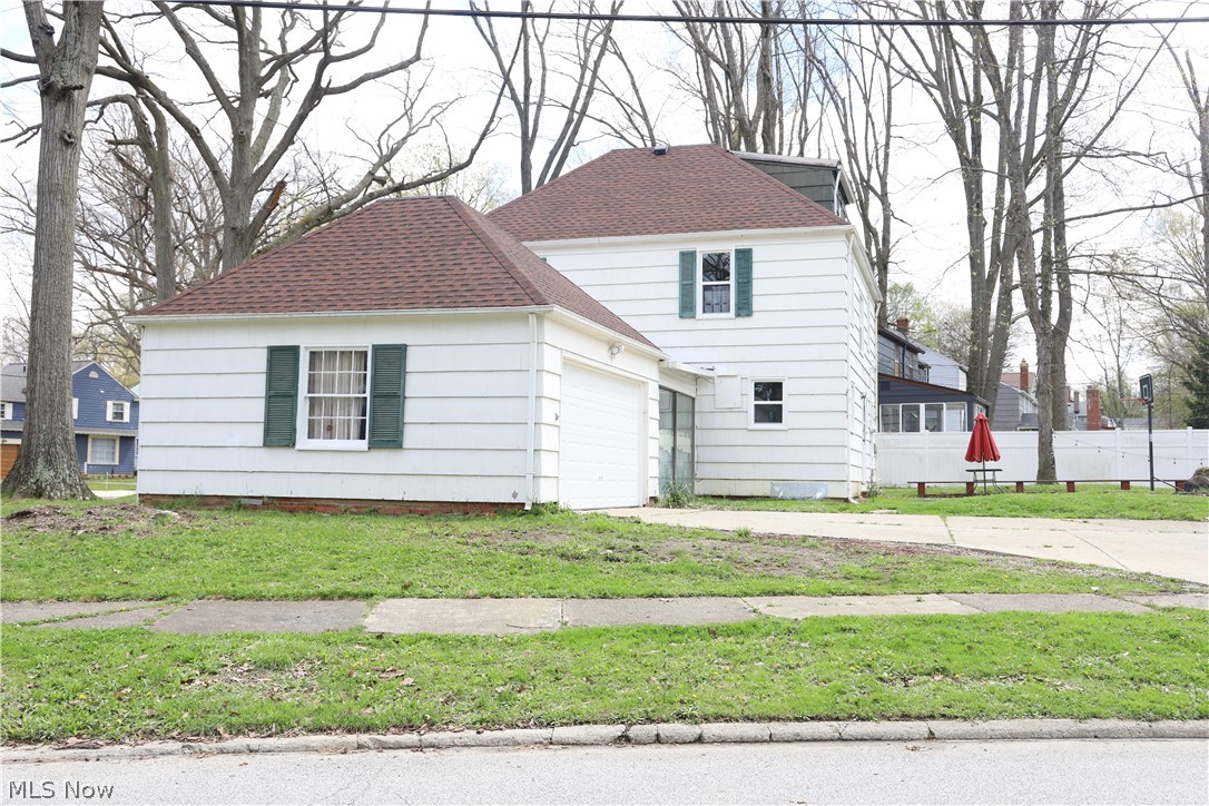 3630 Fenley Road Cleveland Heights OH 44121