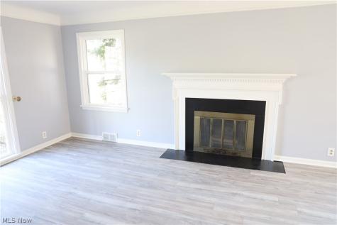 3630 Fenley Road Cleveland Heights OH 44121