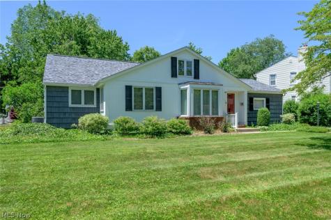 668 Highland Avenue Wadsworth OH 44281