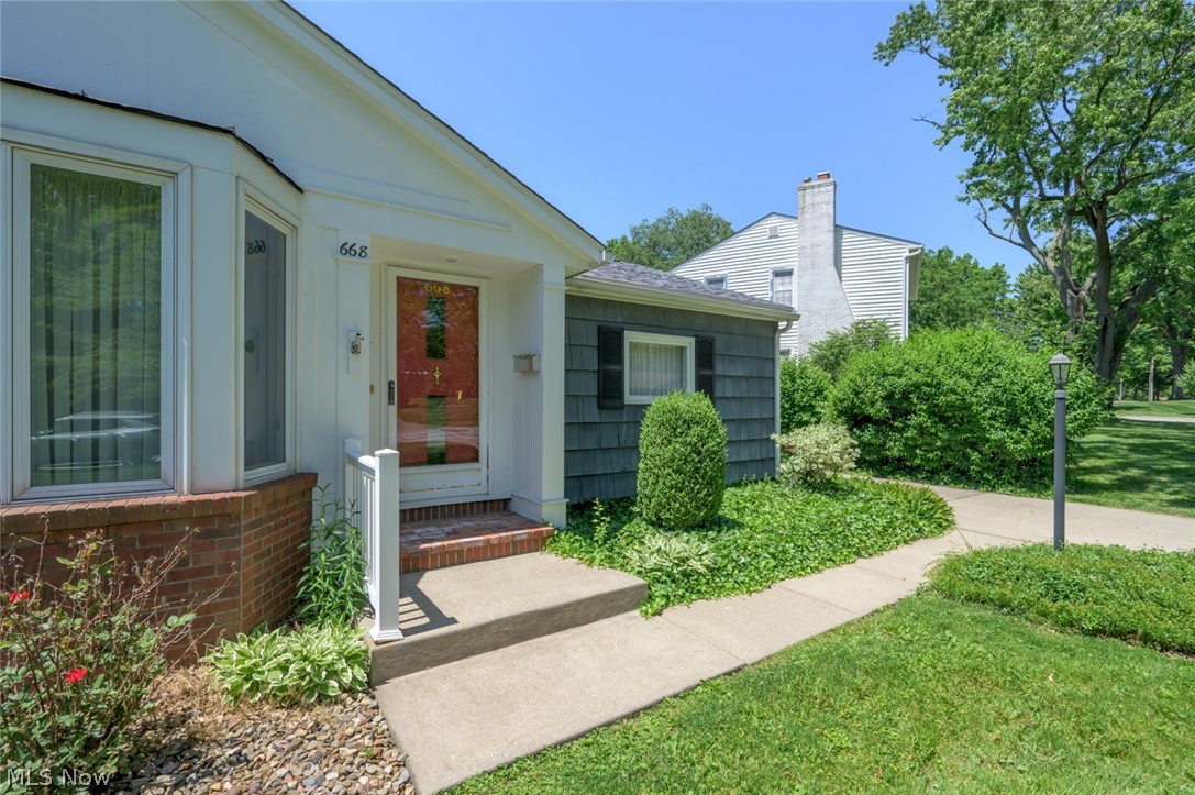 668 Highland Avenue Wadsworth OH 44281