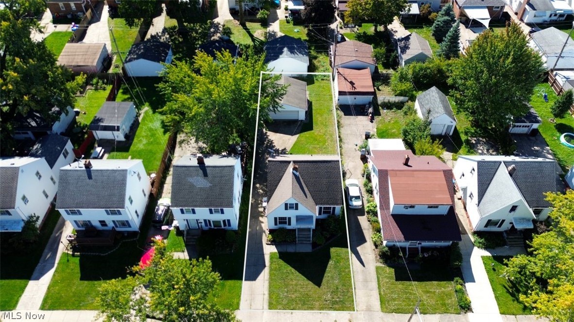 5011 Pershing Avenue Parma OH 44134